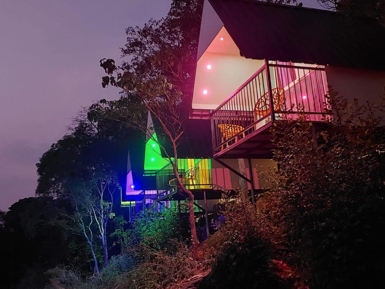 Rock Campers Hotel And Resort Chillithodu Exterior foto